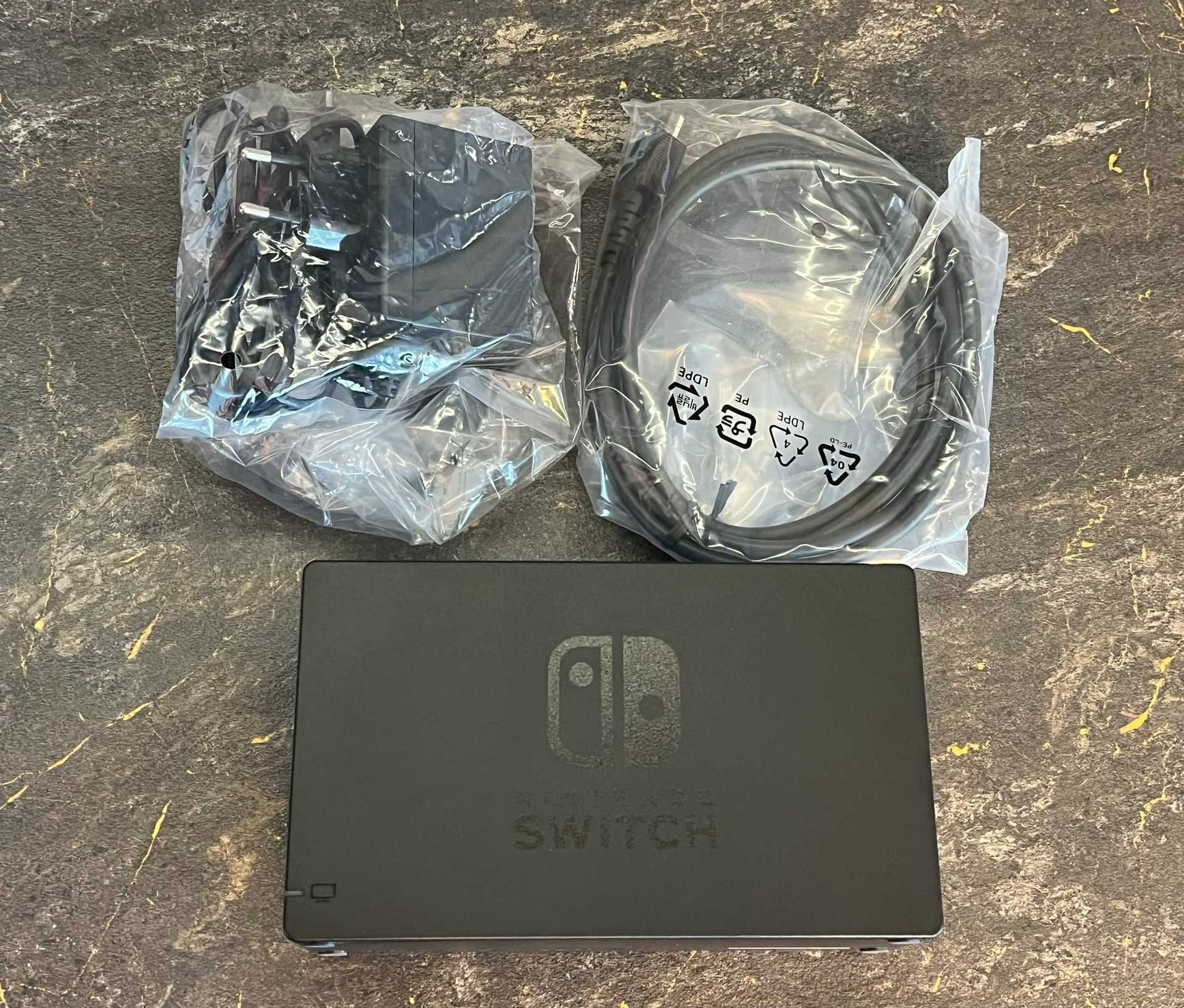 Nintendo Switch stacja dokująca i ładująca