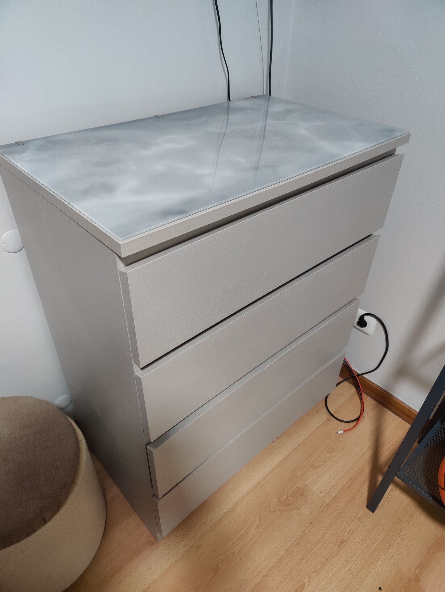 Cômoda Ikea malm