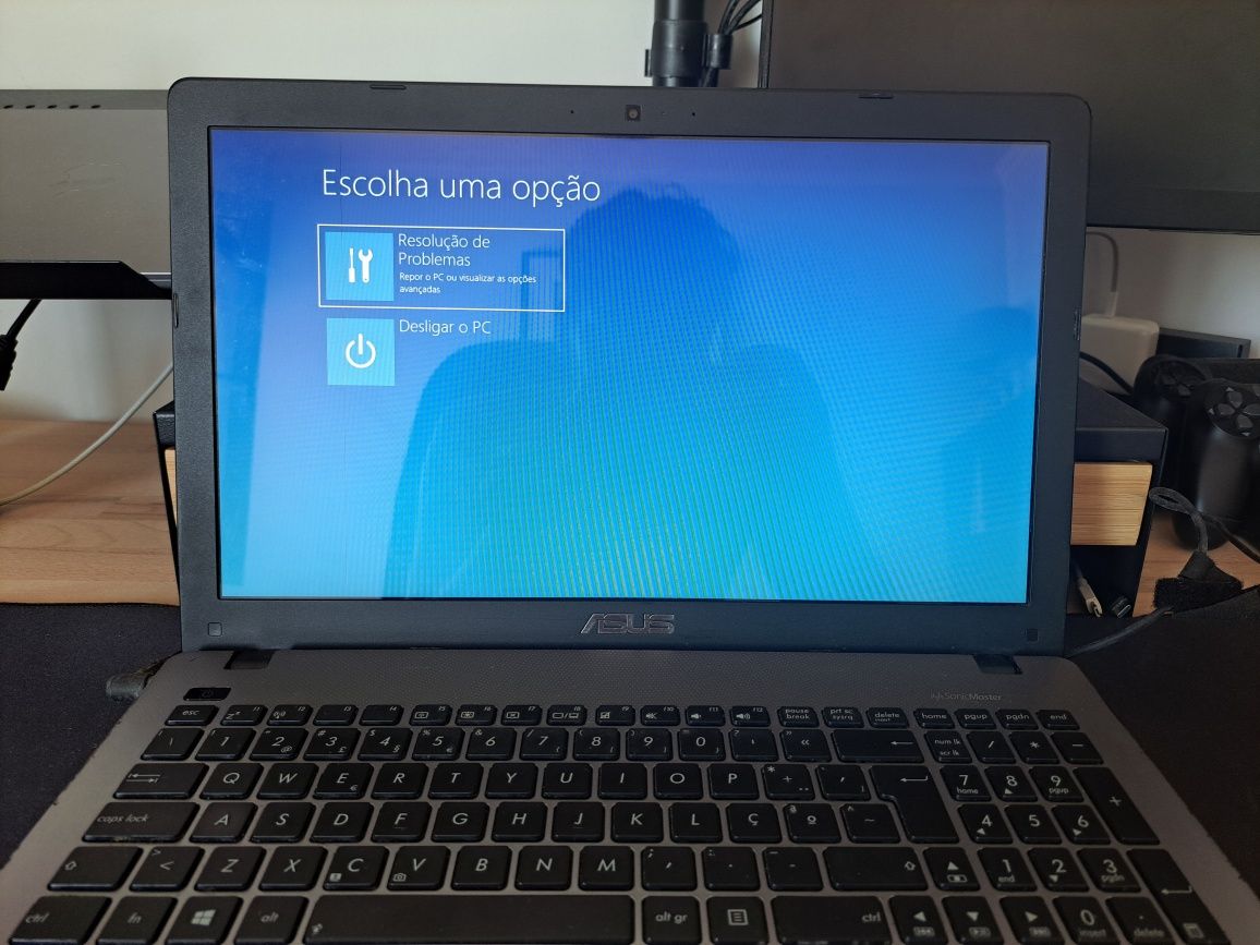 Computador Asus X550c c/ caixa