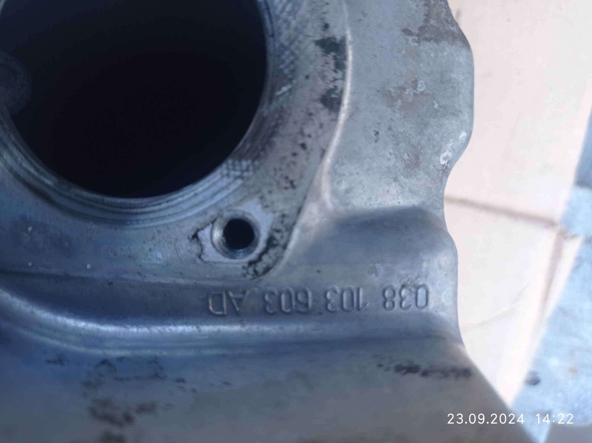Піддон VW T5 1.9 TDI 77kw