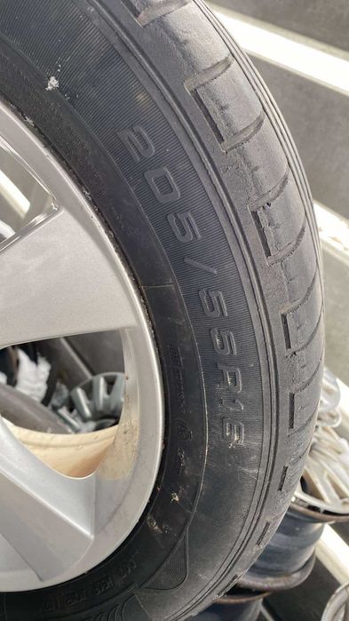 Komplet alufelg Mazda R16 wraz z oponami lato