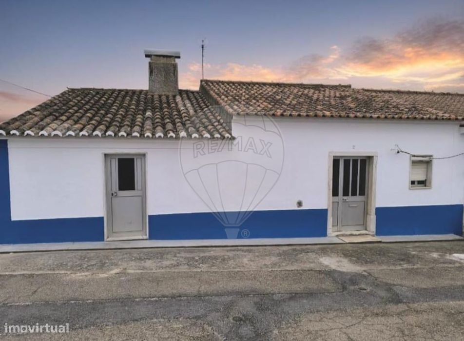 Moradia T2 para venda