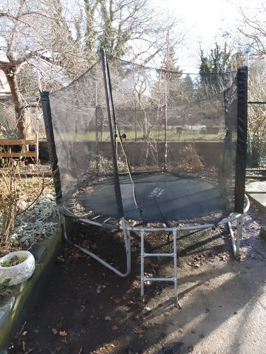 Sprzedam trampolinę