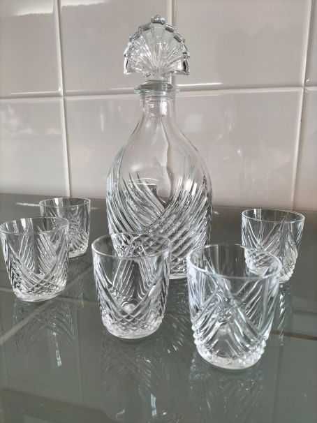 Garrafa de Cristal D’Arques com tampa