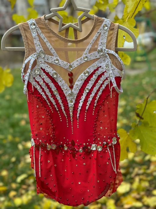 Прокат купальників для художньої гімнастики