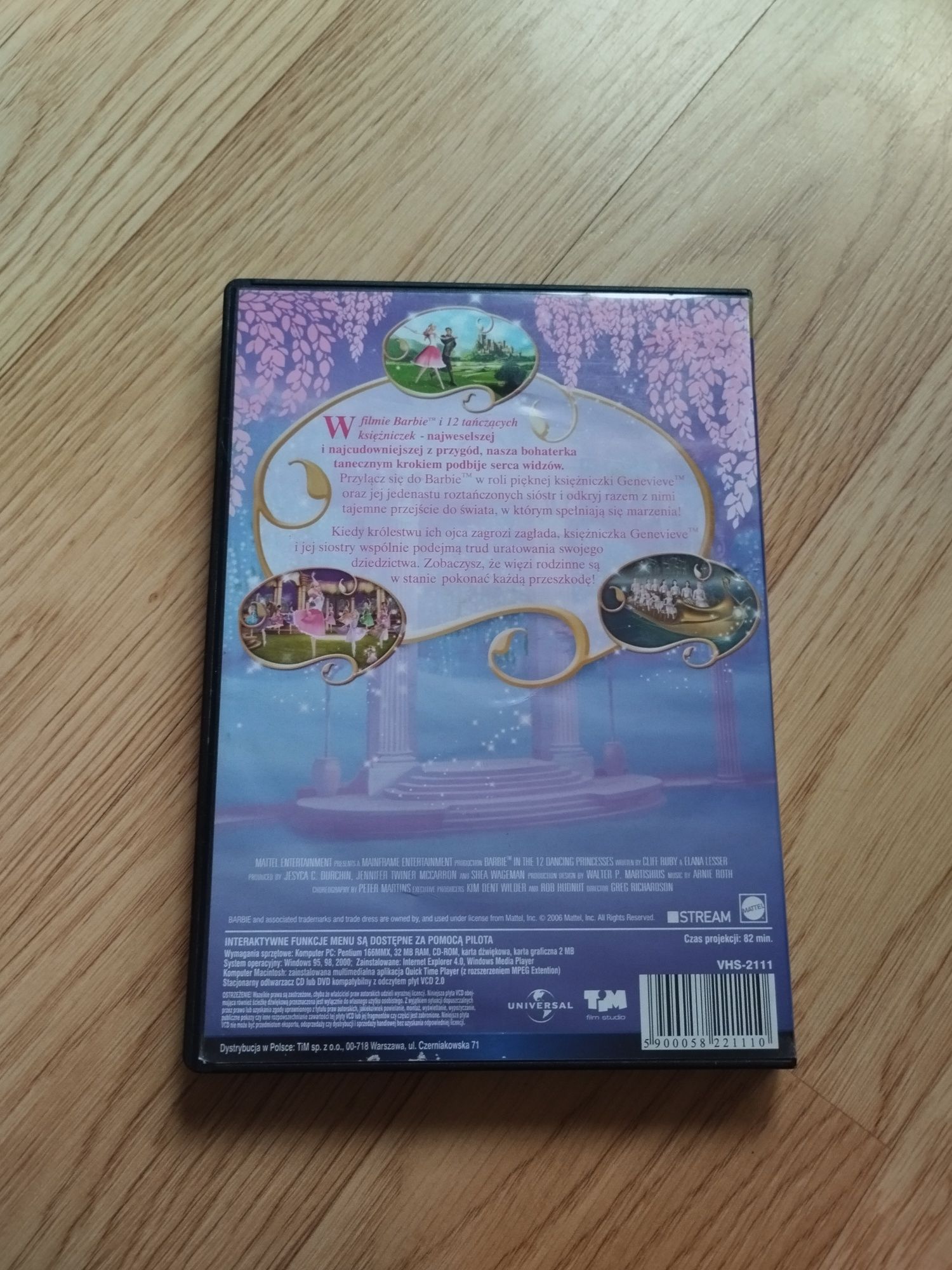Płyta VCD z bajką barbie i 12 tańczących księżniczek