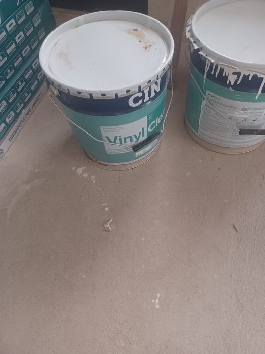 Pintor estucador carpintero profissional   muita experiência imediato