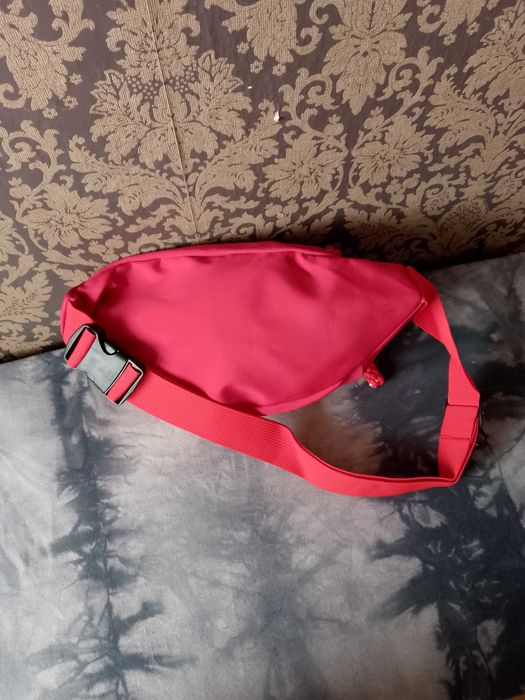 Nerka saszetka czerwona