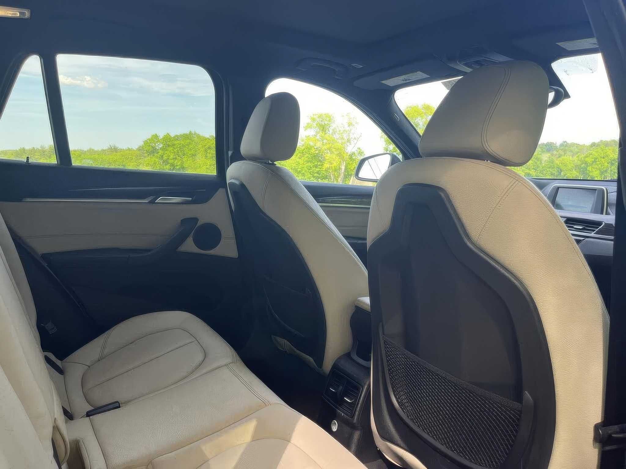 2017 BMW X1 xDrive28i