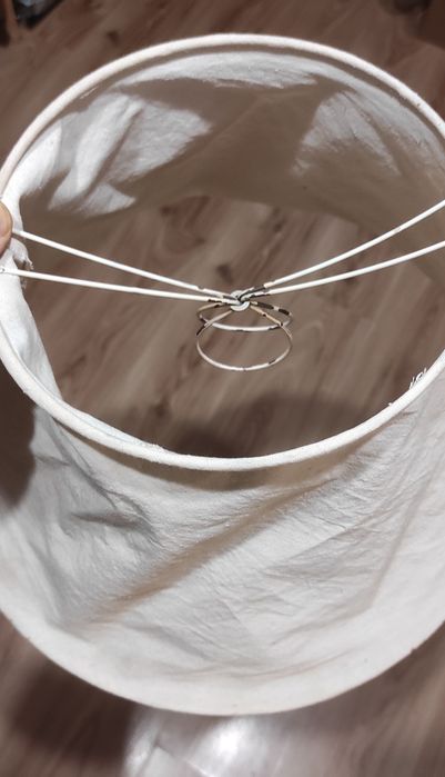 Retro abażur na lampę z żarówką