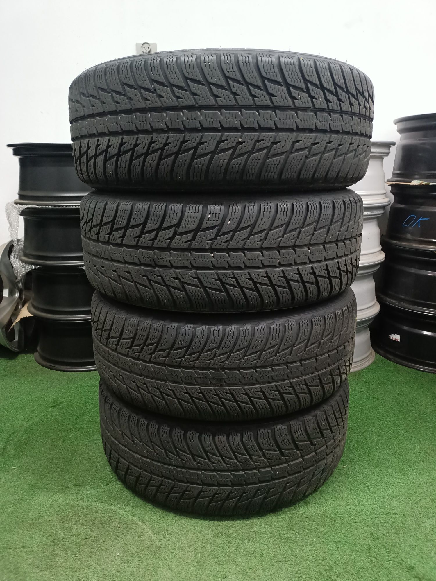 4 x 235/50/19 Nokian WR SUV 3 Opony Zimowe Wysyłka