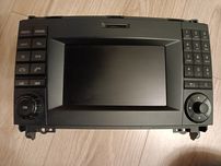 Radio navi Mercedes 447