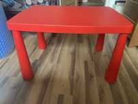 Stolik Ikea Mammut dziecięcy