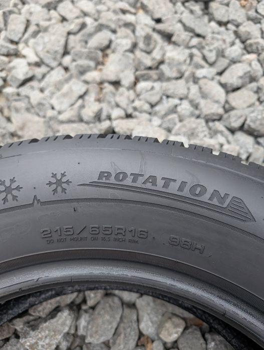Комплект зимових шин Dunlop 215/65 R16 215*65 16 Winter Sport 5