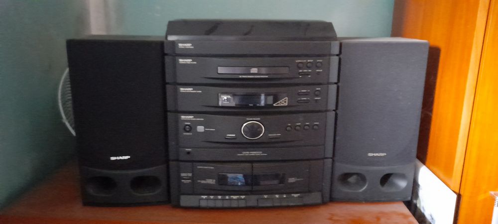 Wieża Sharp CMS- R260CD