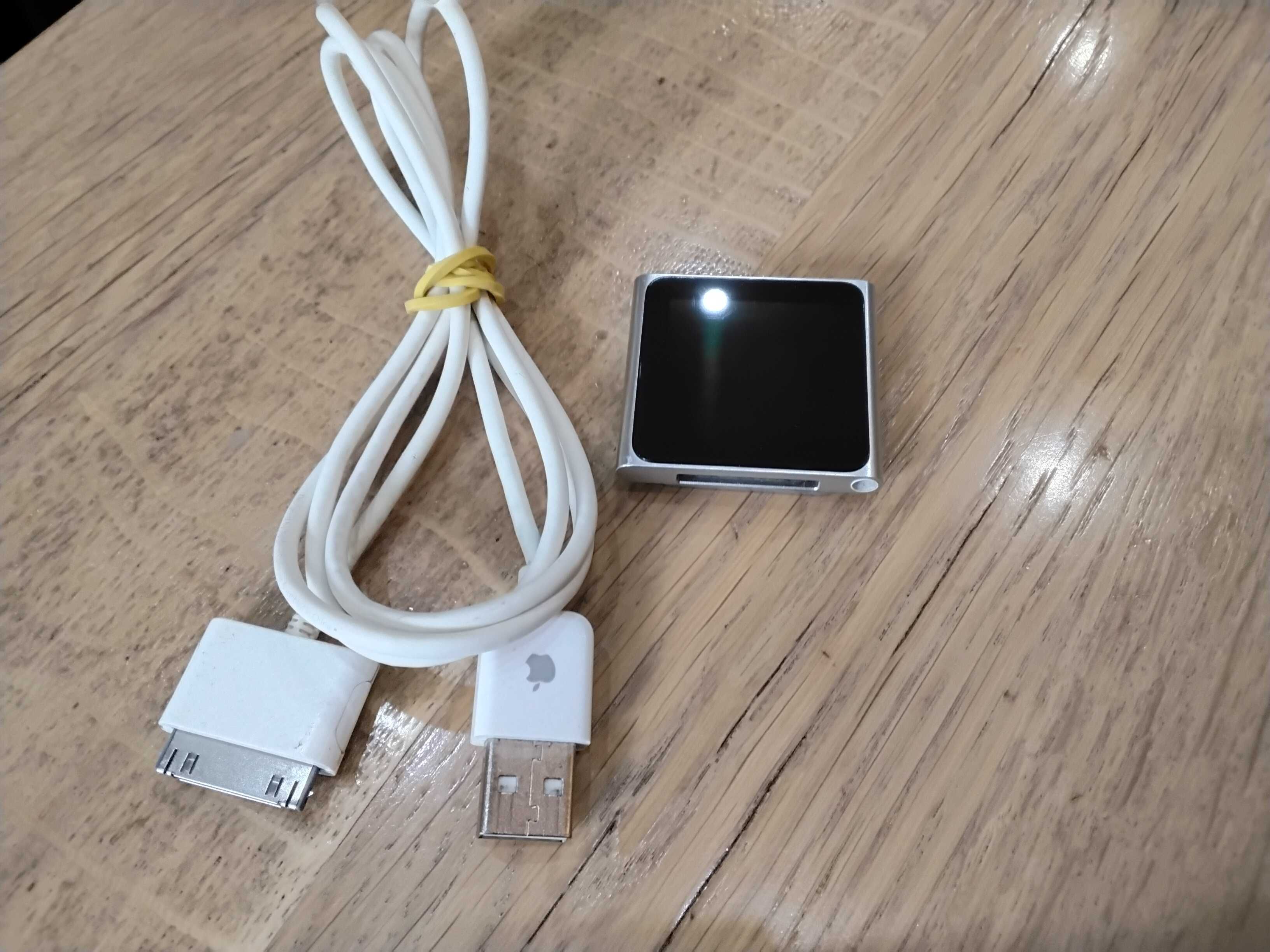 Ipod nano 6 generacji 8Gb stan bdb z ładowarką
