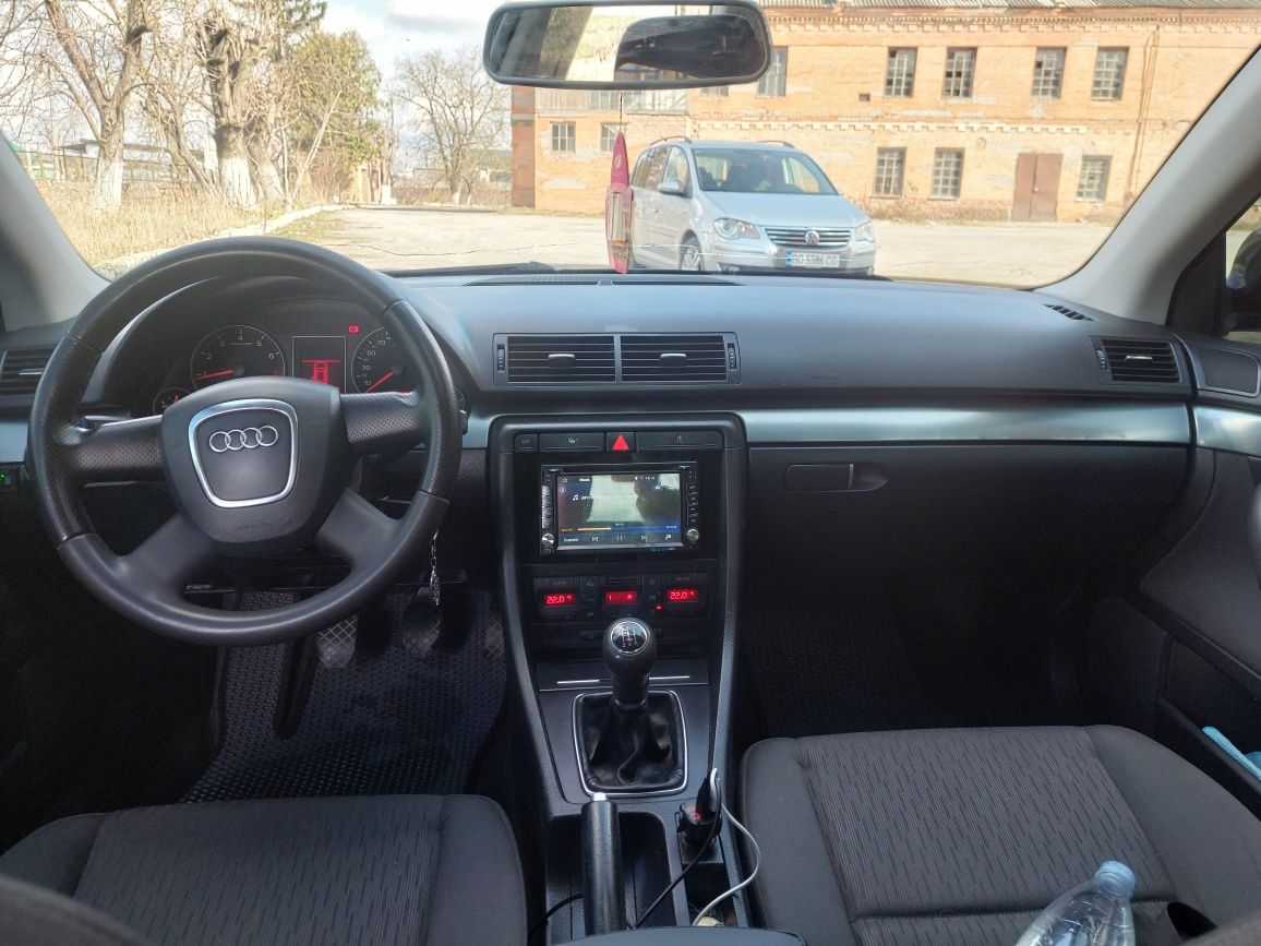 Audi A4 1.6 газ/бензин