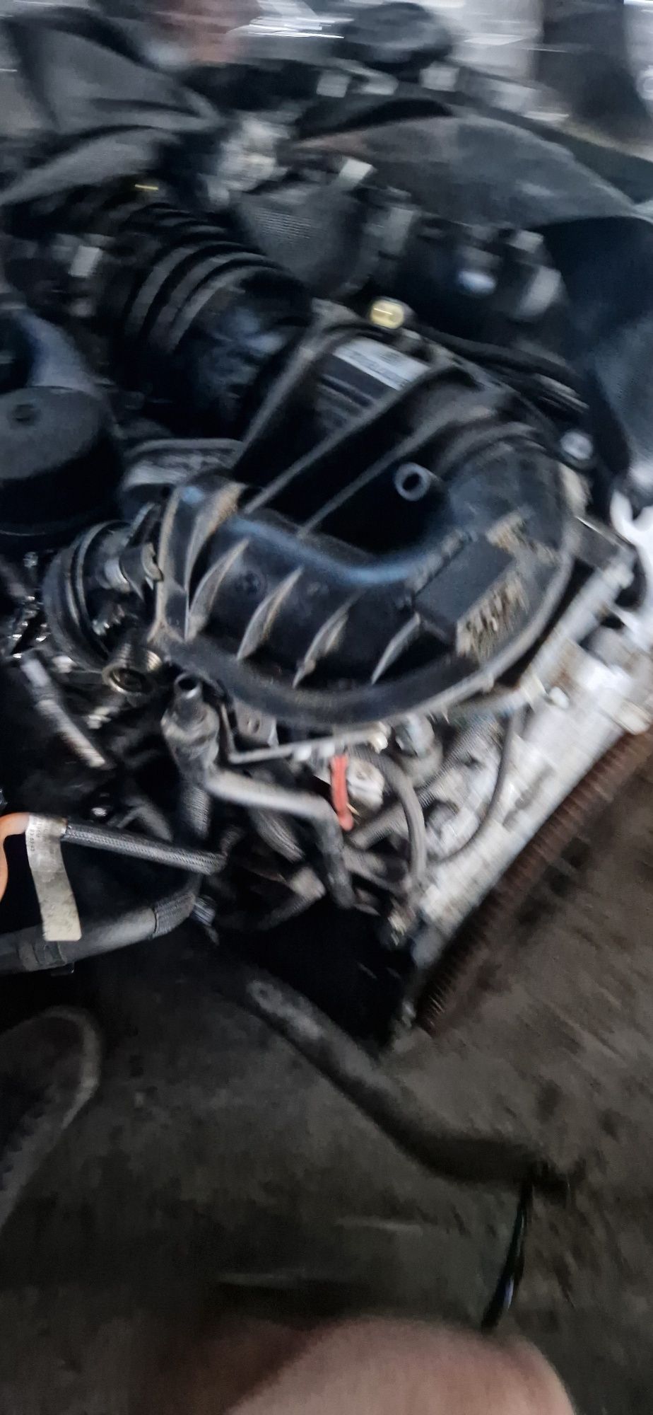 Silnik bmw n47 e90 e87 e91  e60 e61