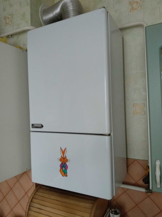 Котел газовий двухконтурний," vaillant"