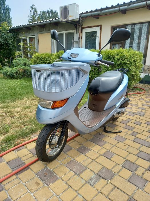 Скутер  Honda DIO AF 68 Cesta контейнер 2025