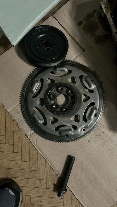 Блок шатуни ,поршень, гбц в зборі  N20b20