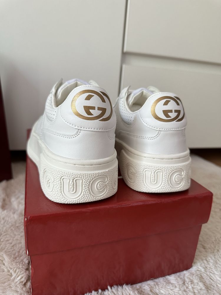 Gucci Buty Sneakersy białe 38/37