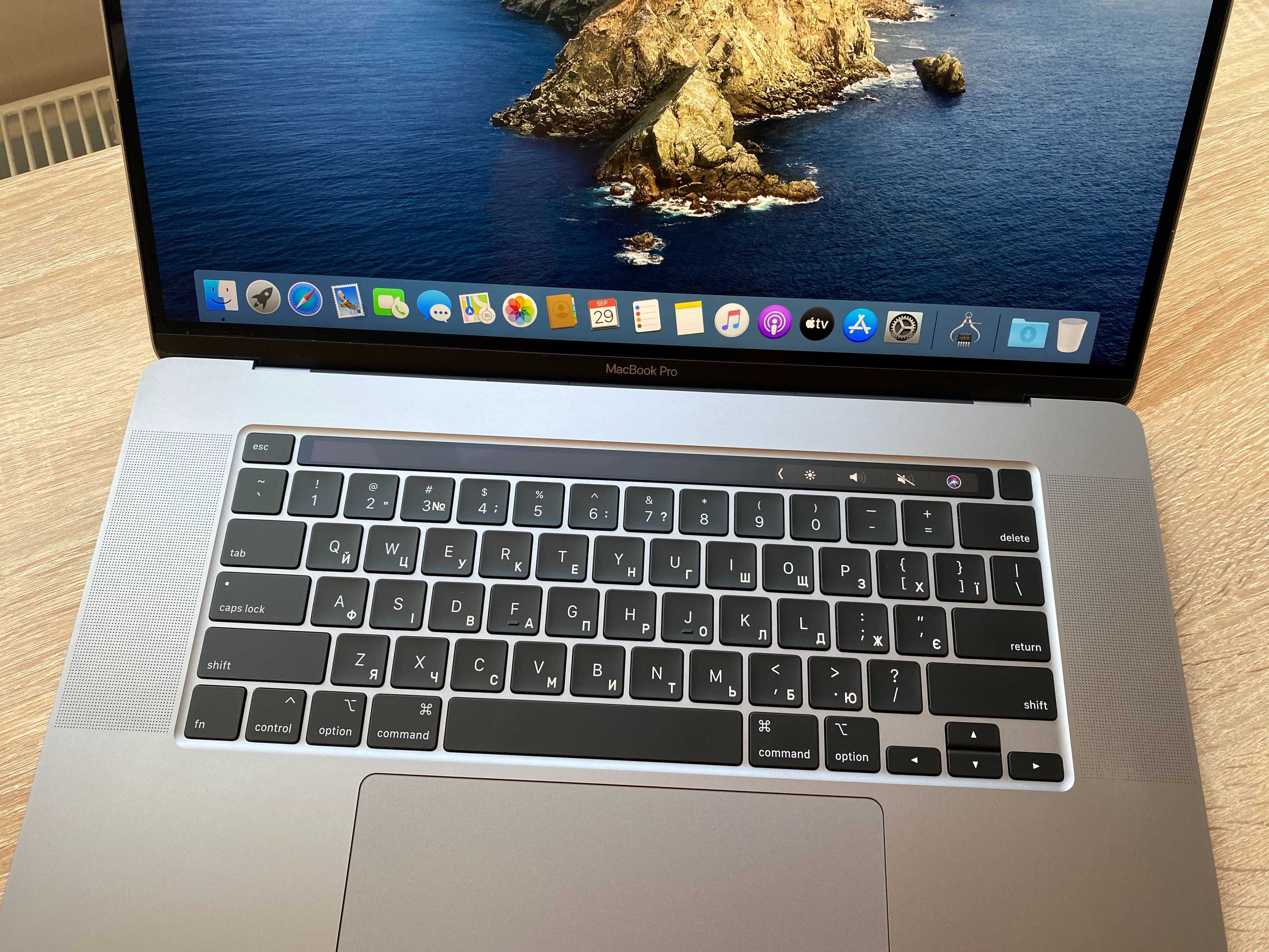 MacBook Pro 16 2019p Intel® i7_512gb SSD_16gb RAM_Radeon Pro_56 циклів
