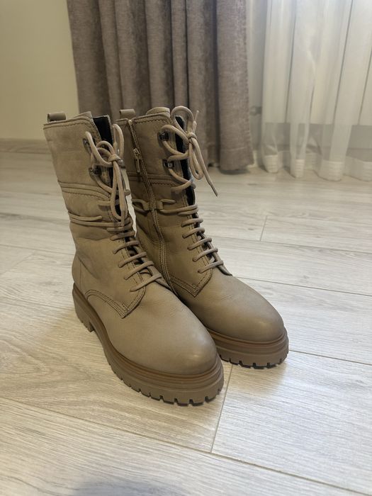 Зимові черевки Tamaris 38 р.