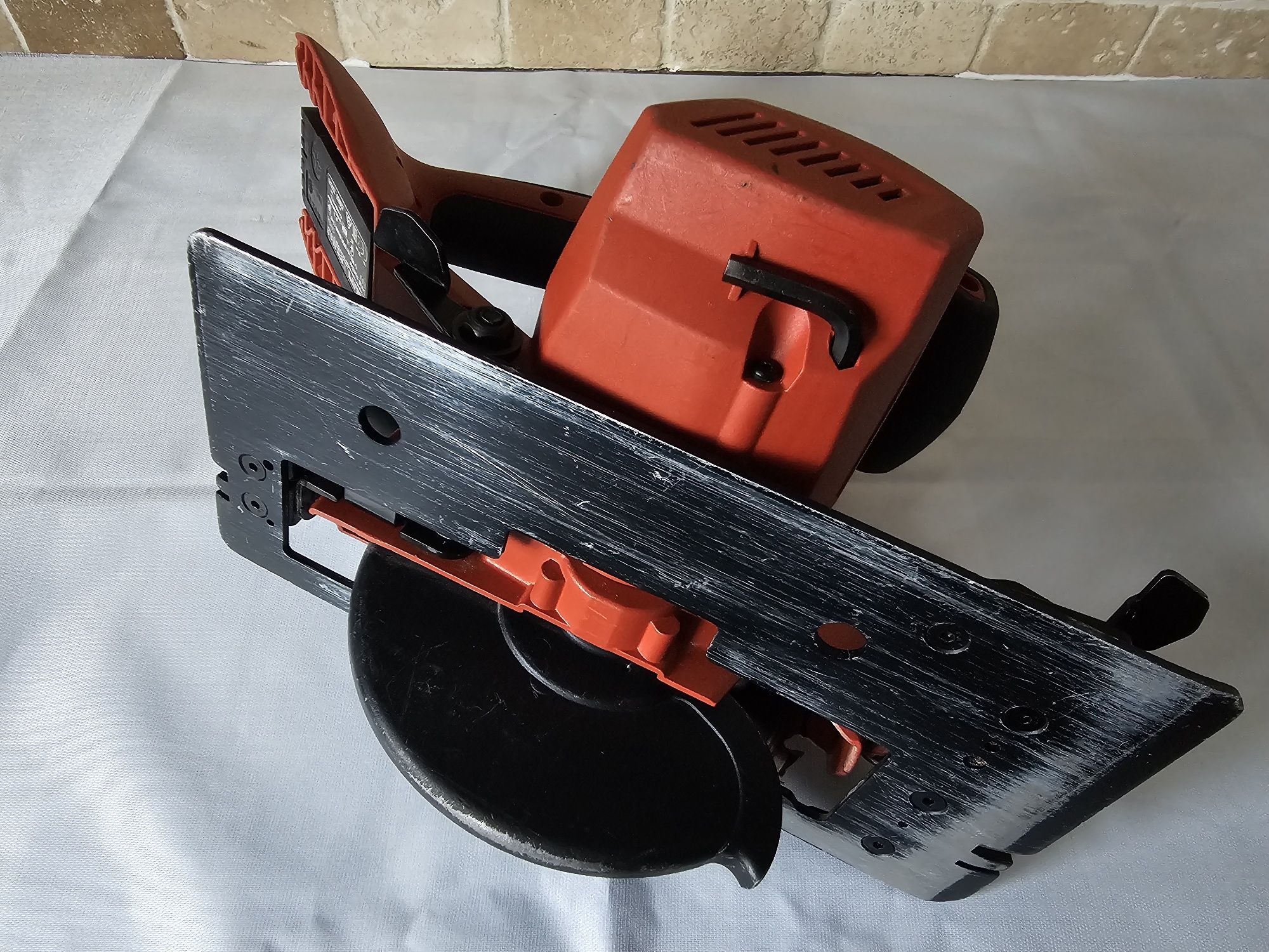 Hilti SCW 22-A akumulatorowa 22V piła tarczowa 165mm