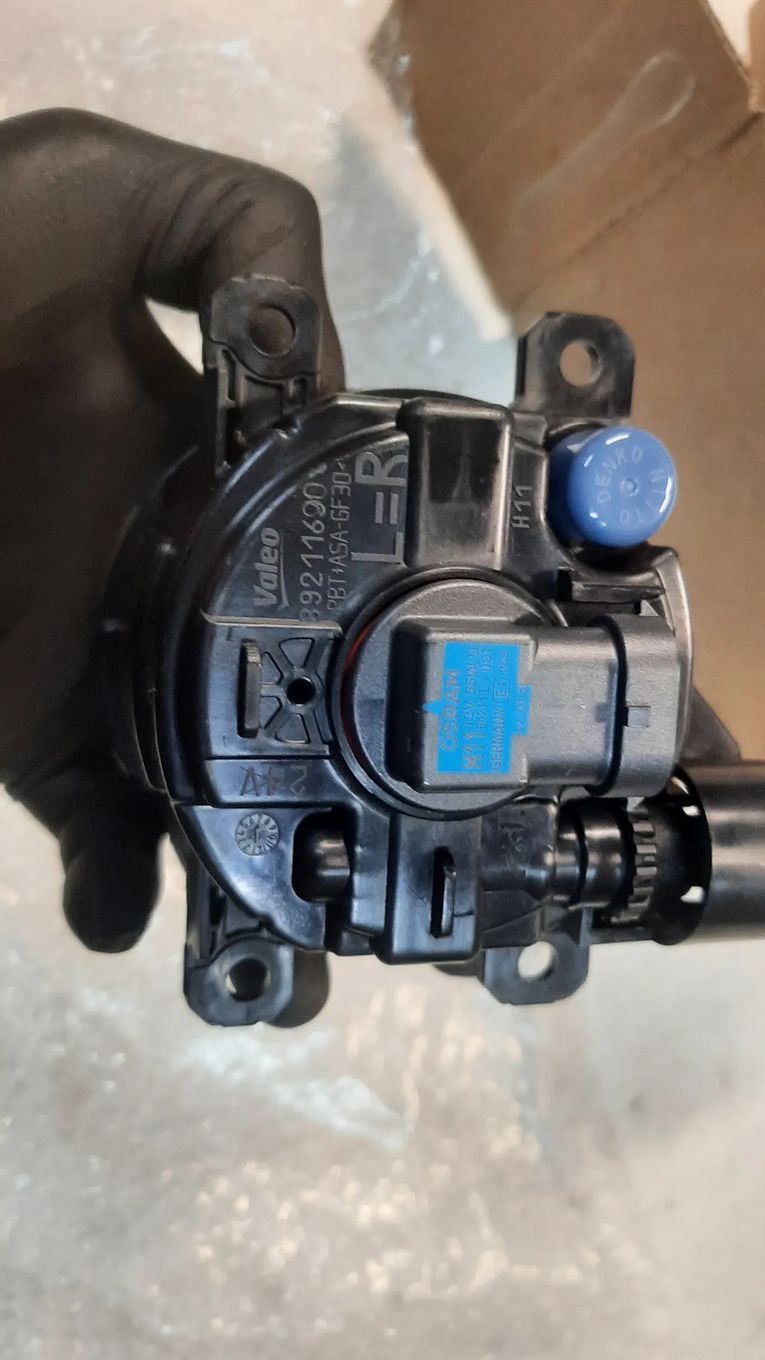 HALOGEN L=R DACIA FORD OPEL PEUGEOT CITROEN FIAT 89211690