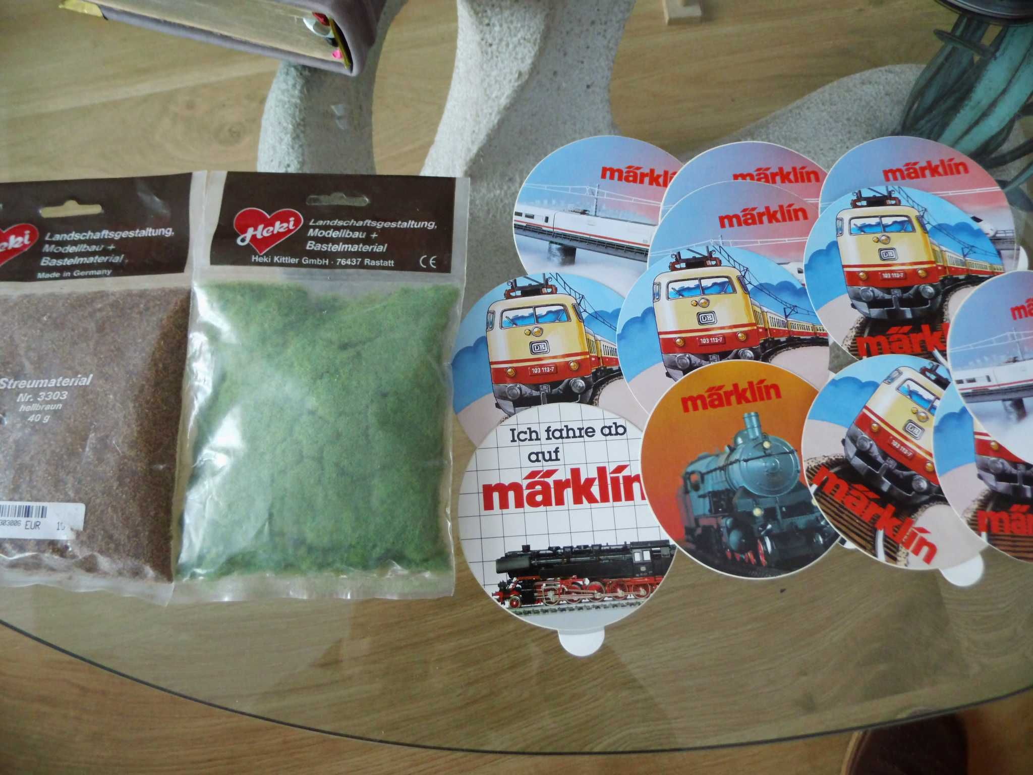 Marklin. Nalepki firmowe z targów z lat 80 i 90 tych. Zestaw do makiet