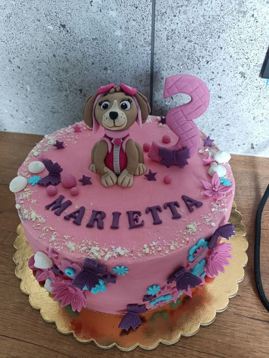 Piesek z masy cukrowej skye