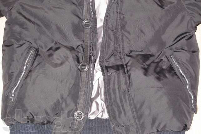 Продам тёплую куртку theatre. s.