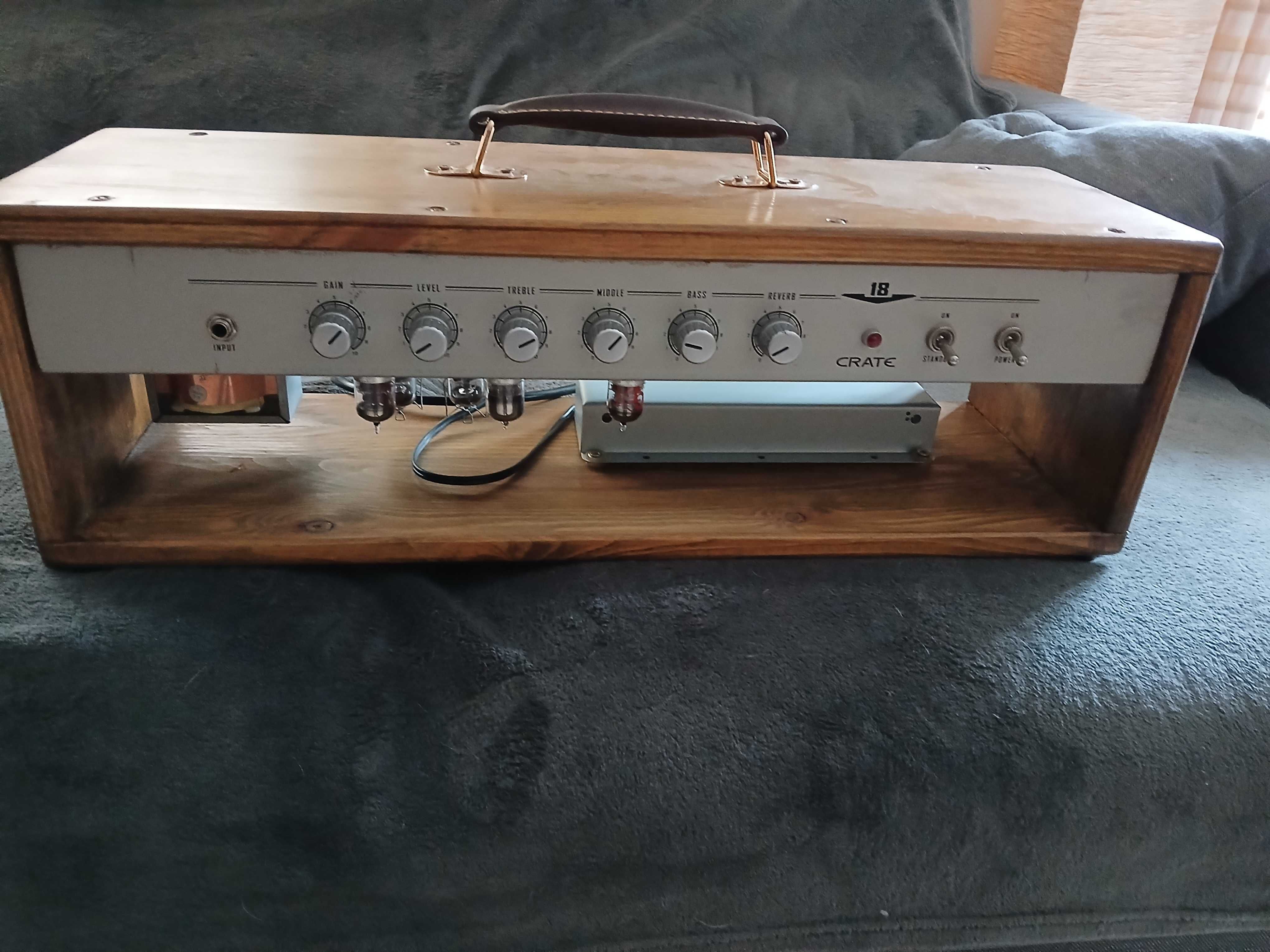 Amplificador Crate V18 Head