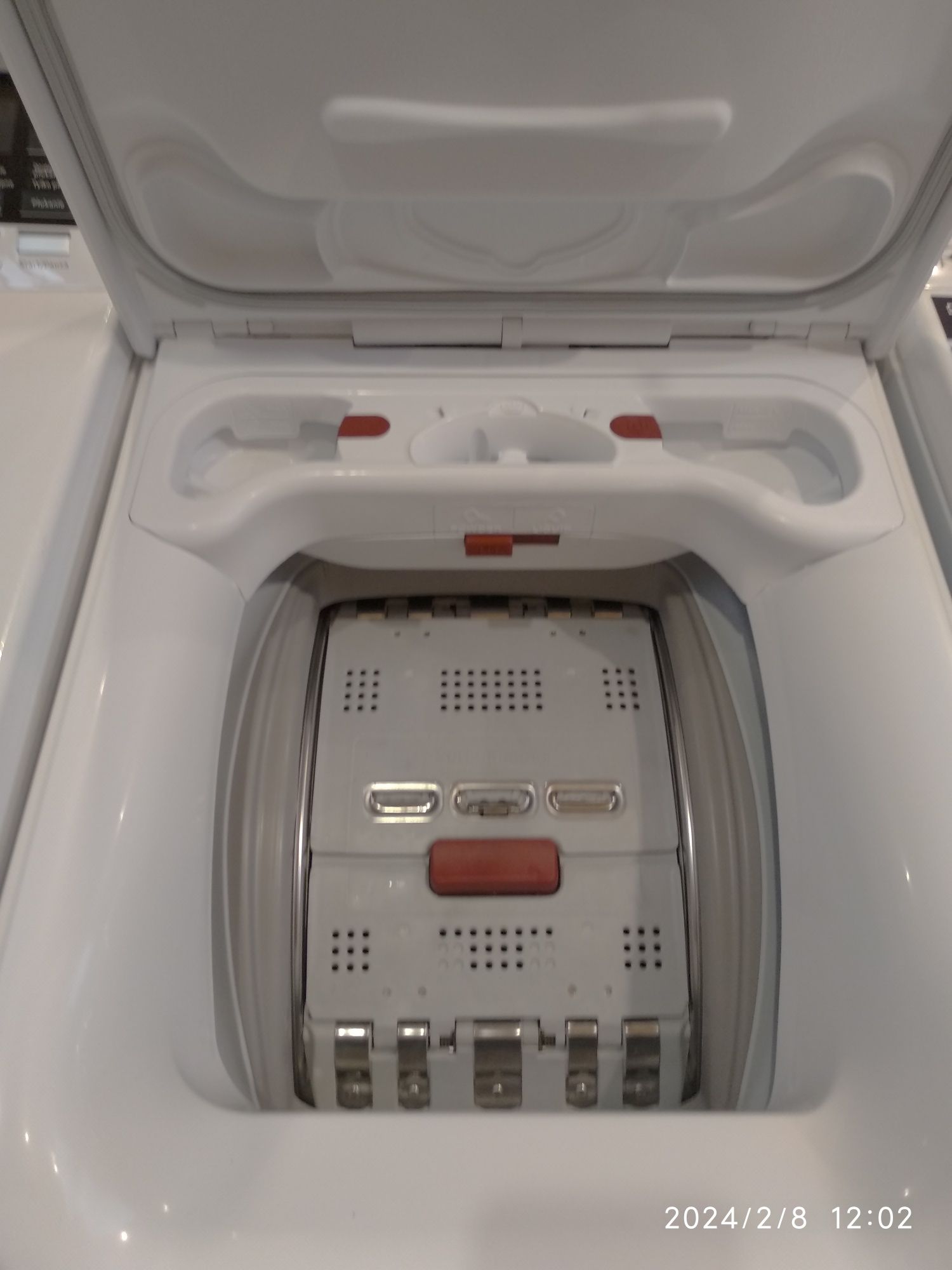 OUTLET Janki ul Wspólna 6 Pralka AEG LTN7C562P
