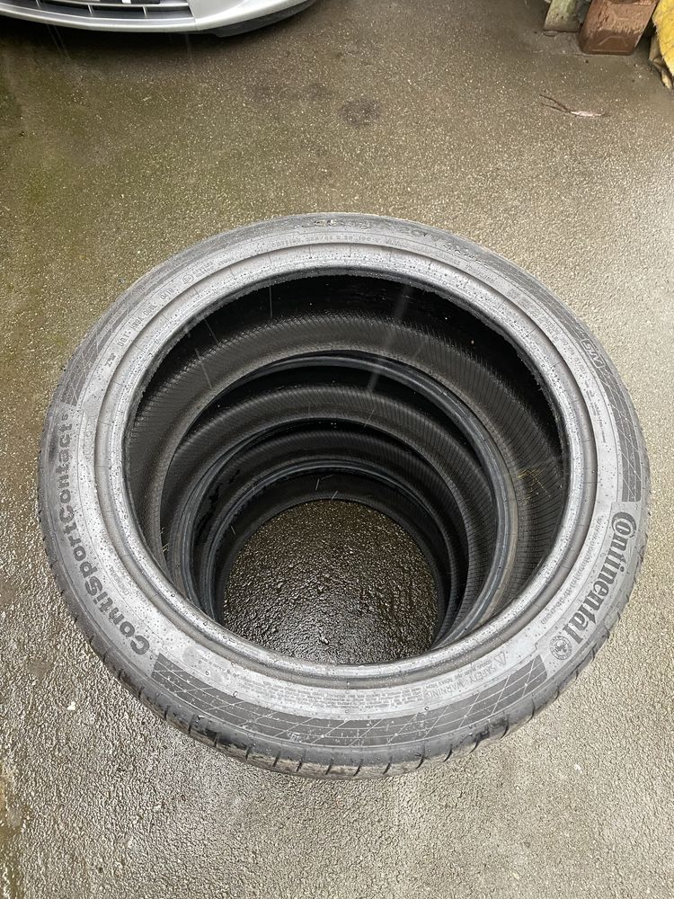 Резина Continental 235/45R20