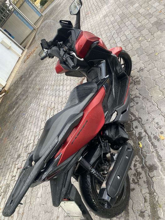 Mota forza  muito nova