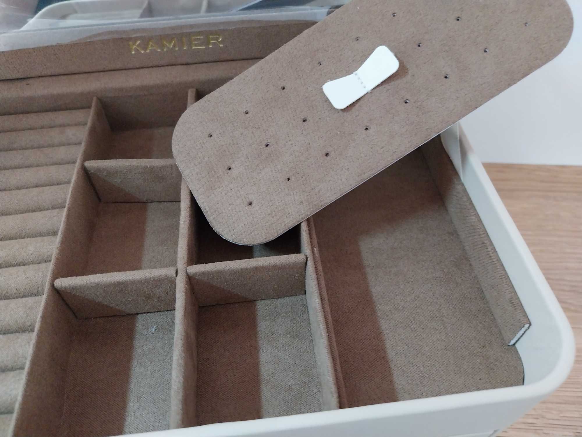 Duży organizer kuferek z lusterkiem pojemny szkatułka
