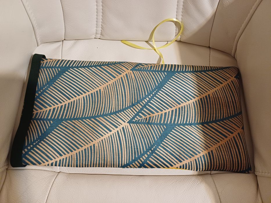 Nowy etui otulacz okładka na książkę uniwersalna handmade