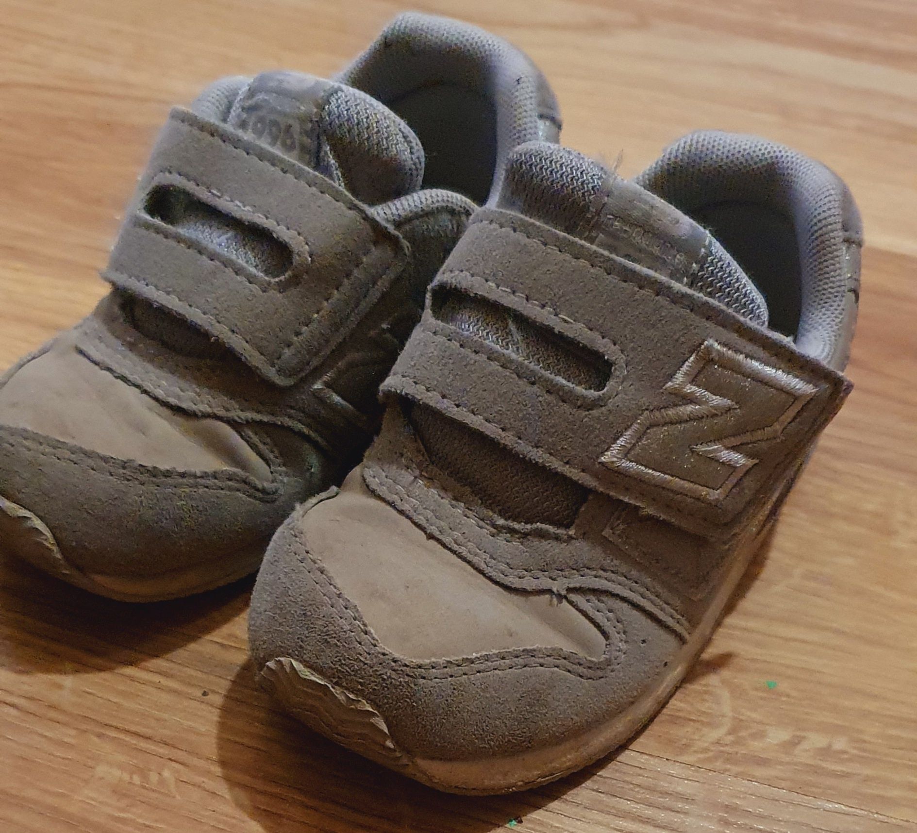 Кроссовки new balance кросівки