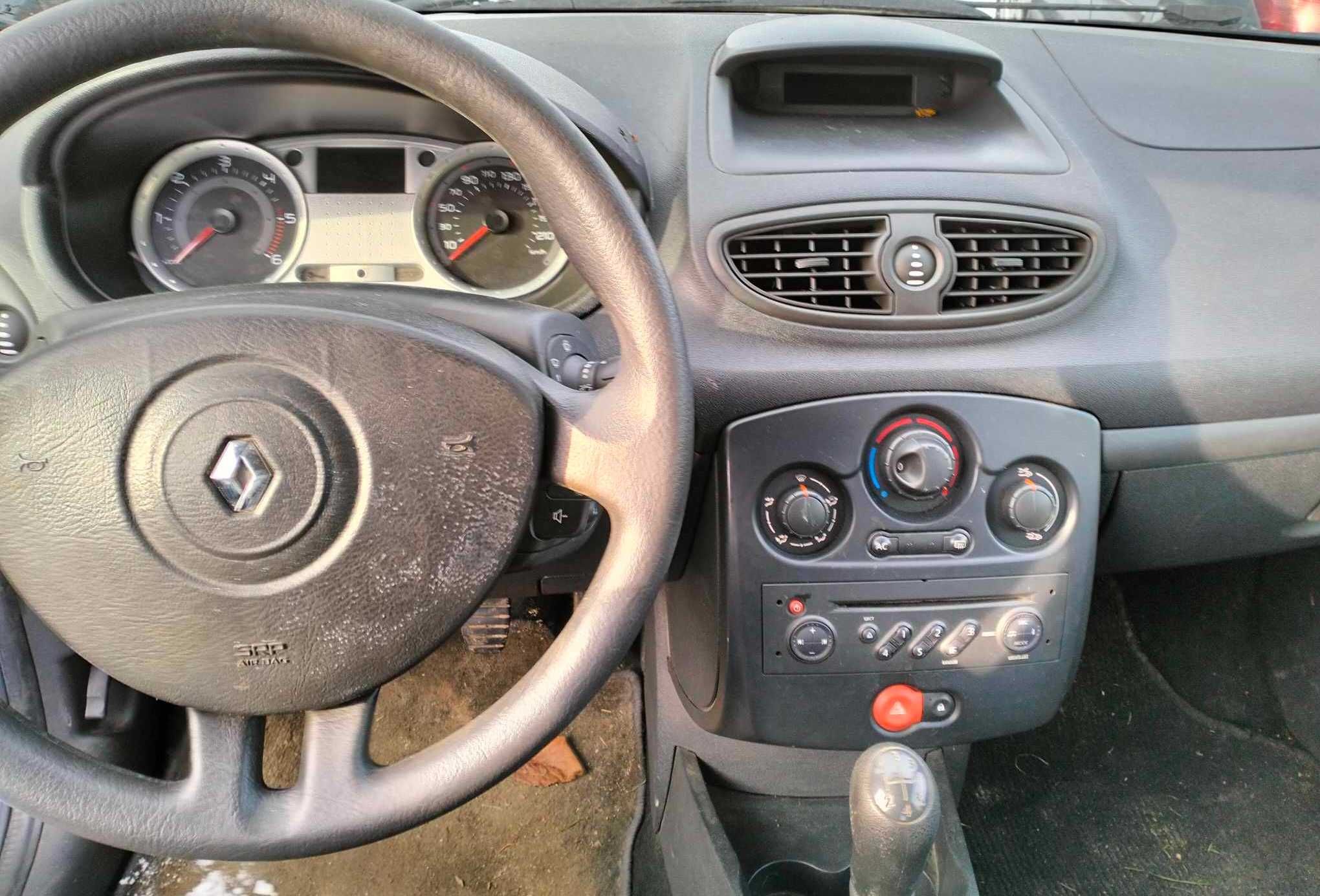 Części Renault Clio III 1.5 dci kolor ov369 teb66