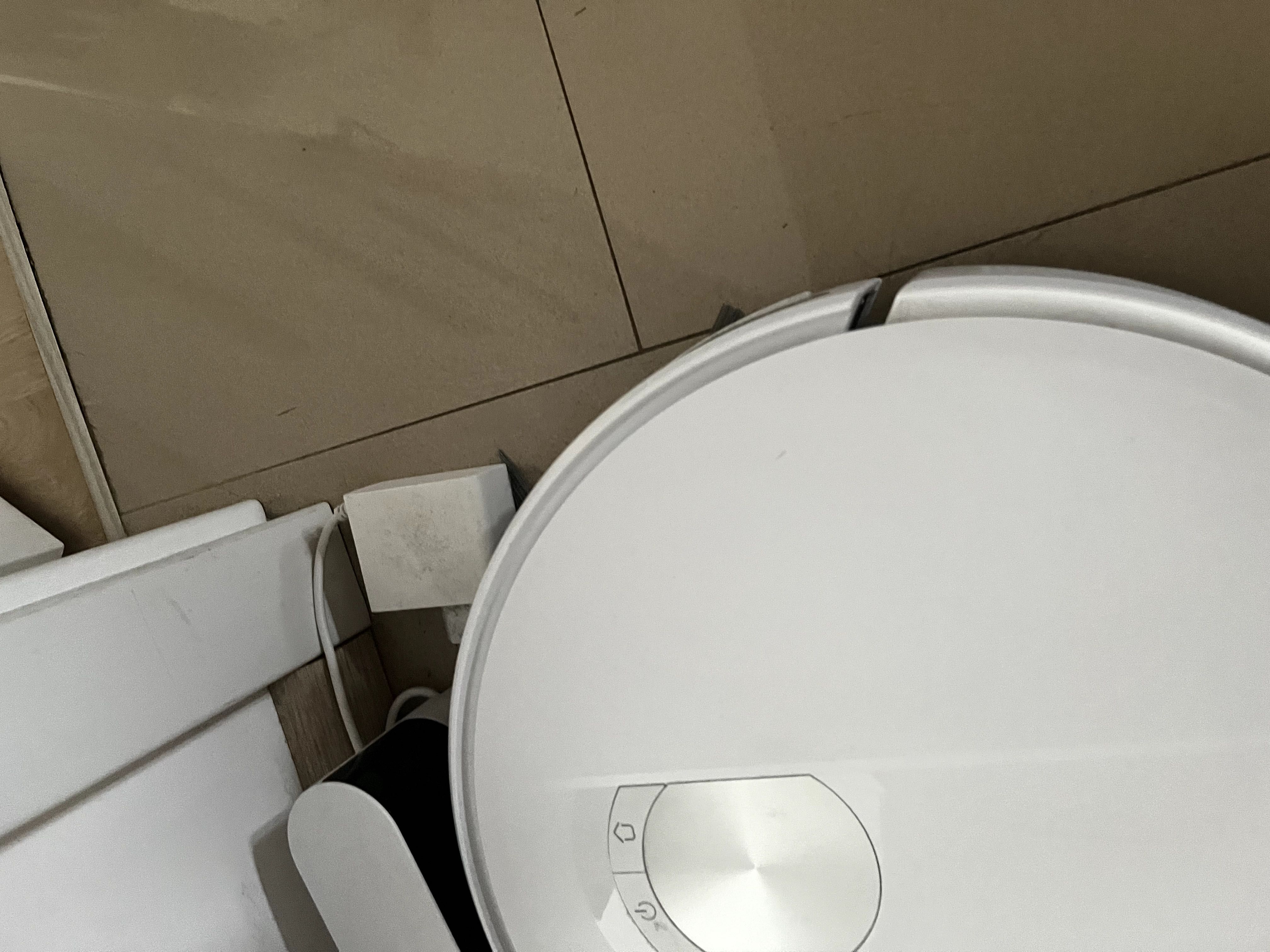 robot sprzątający EZVIZ