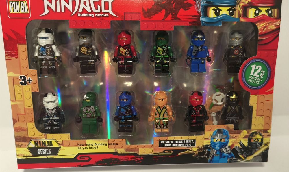 Zestaw figurek Ninja z akcesoriami