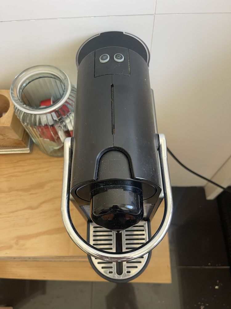 Máquina cafe Nespresso