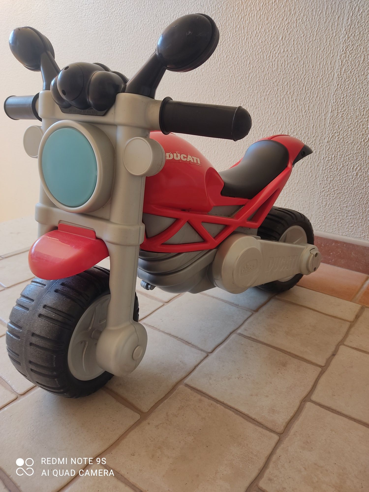 Moto Chicco Ducati Monster 18M+