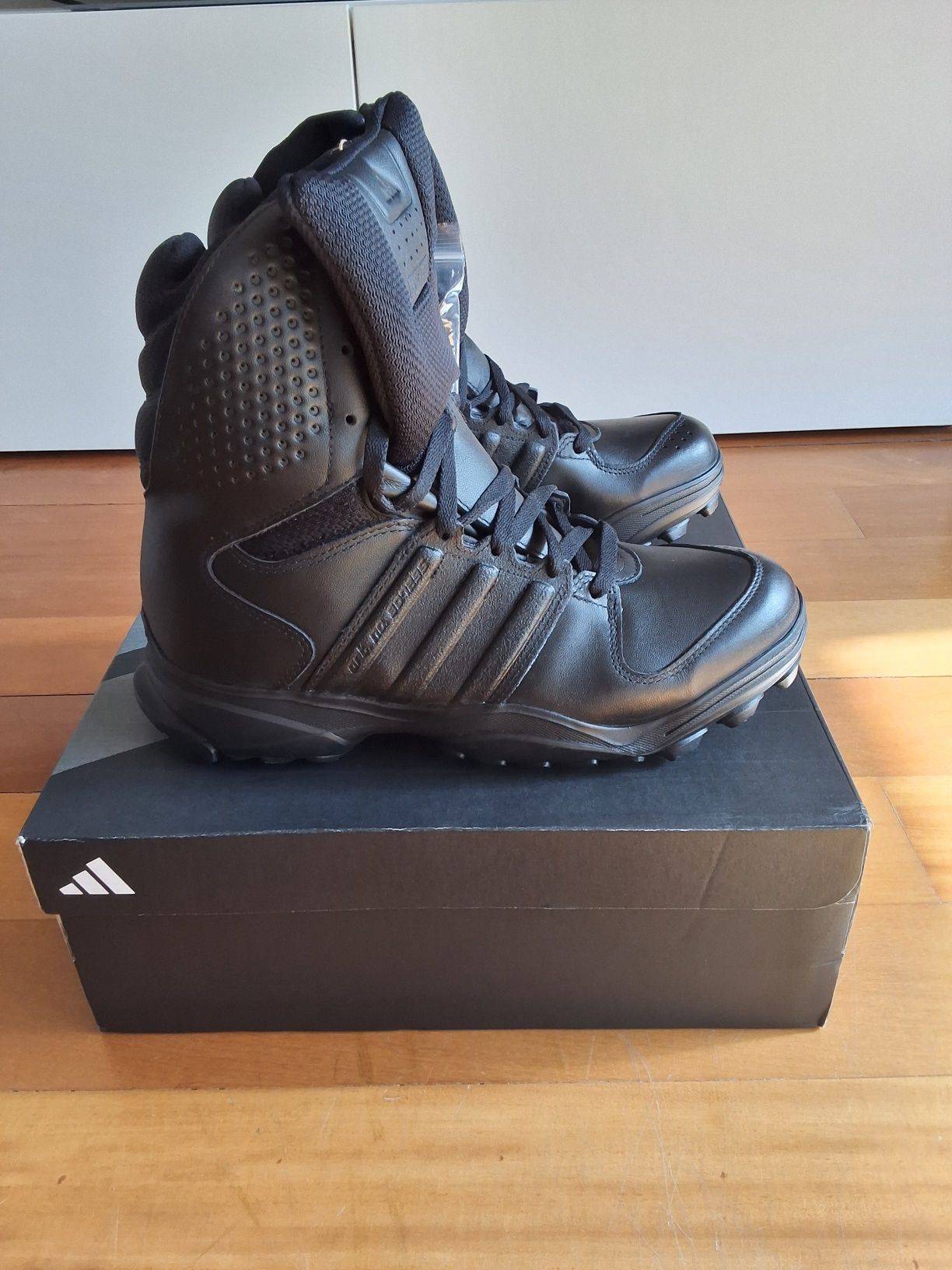 Adidas gsg 9.2 gore tex