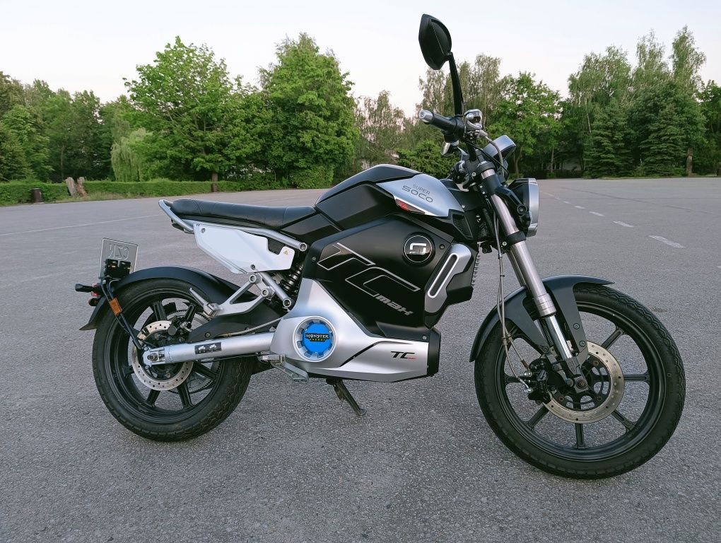 Super Soco TCMax 125.