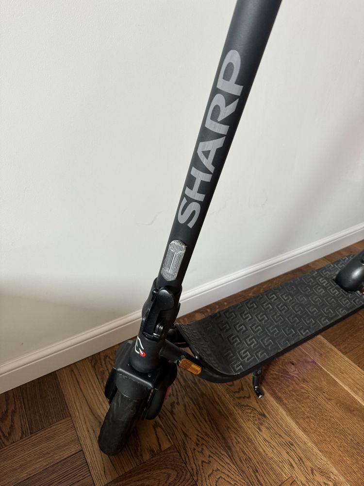 Hulajnoga Elektryczna Sharp