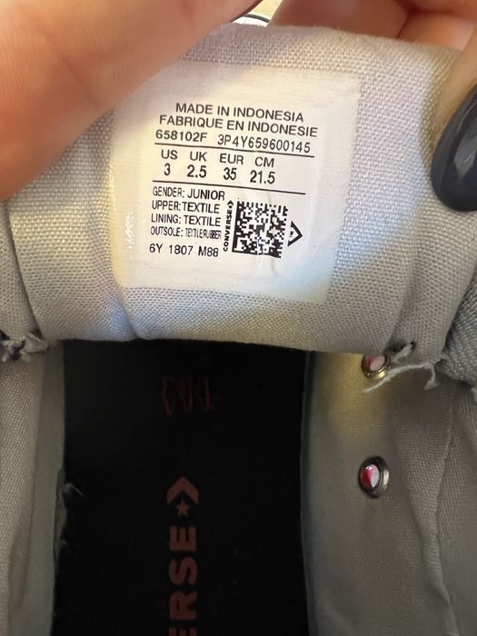 Wysokie, wsuwane trapmki Converse, r.35