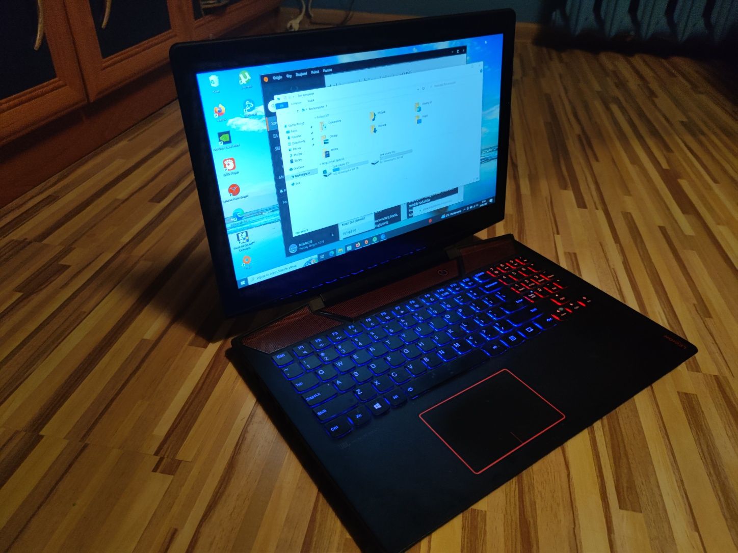 Laptop Gamingowy Lenovo Legion y720